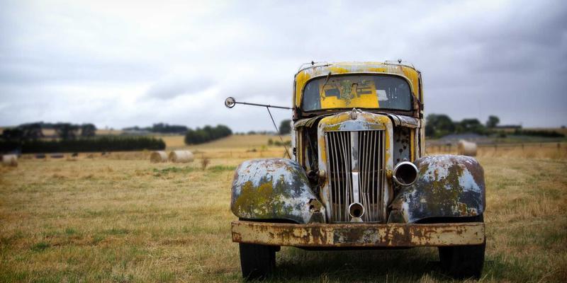 如何设计有效的员工内部推荐计划：人力资源服务视角下的低成本招聘策略